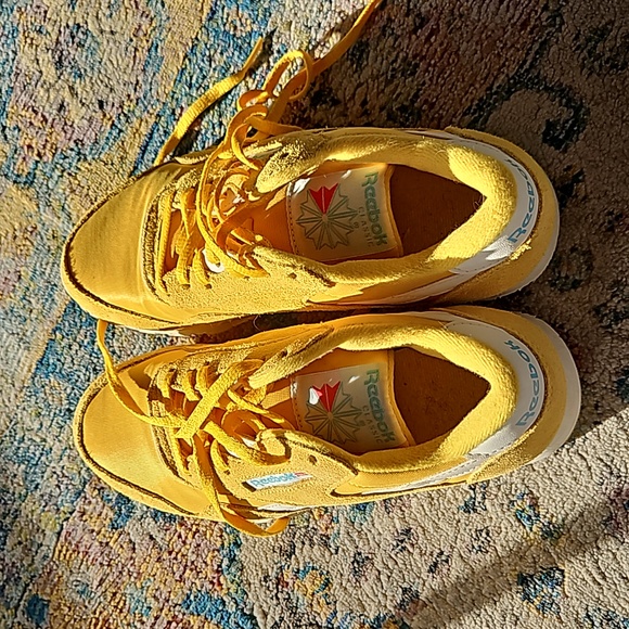 Reebok Classic Nylon Shoes - Picture 5 of 8